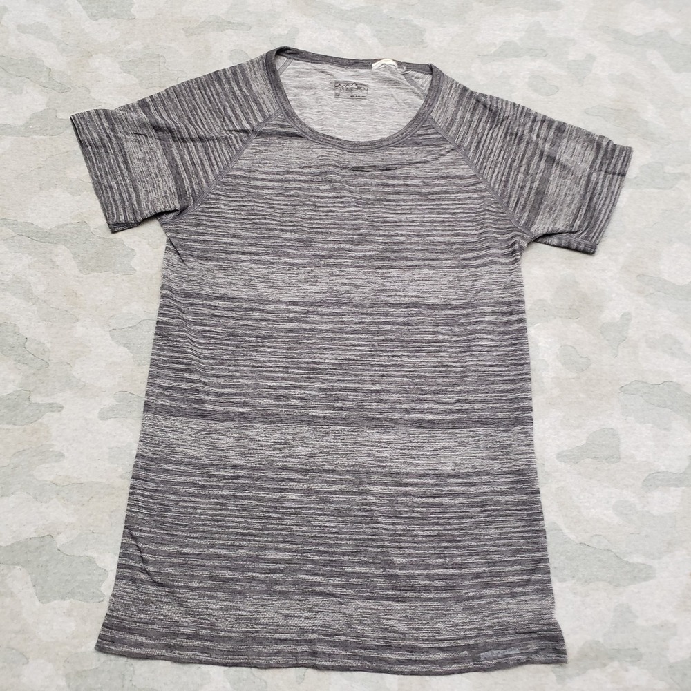 Patagonia Top Womens XS Gray Pullover Short Sleeve Outdoors Hiking‎